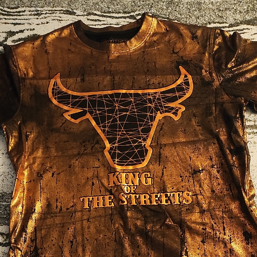 Men's Gold Graphic Tee - King of the Streets